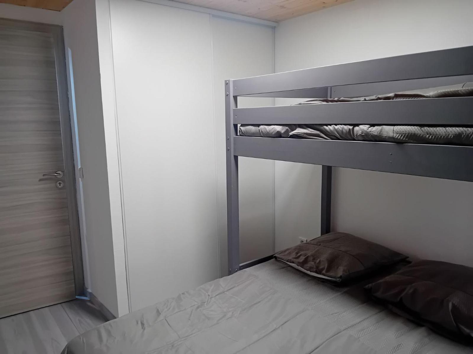Paquito, Mini Maison 1 Chambre Avec Terrasse Et Parking Ax-les-Thermes Bagian luar foto